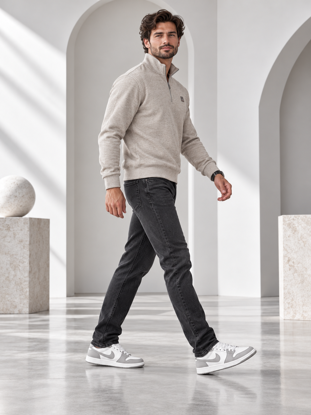 Beige Colour Regular Fit Primium Sweatshirt