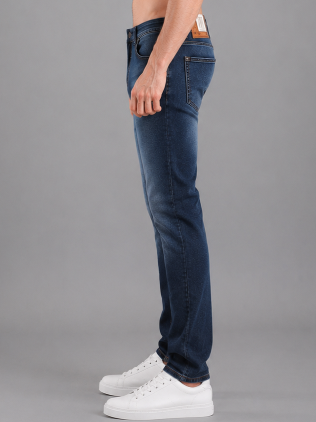 Men Narrow Fit Mid Blue Jeans
