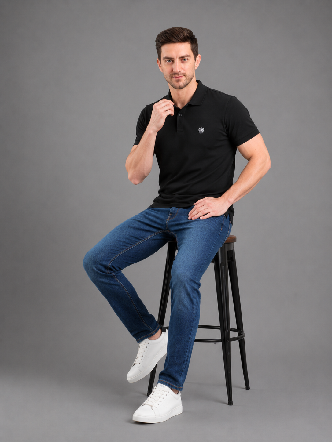 Men Black Color Solid Polo T-Shirt