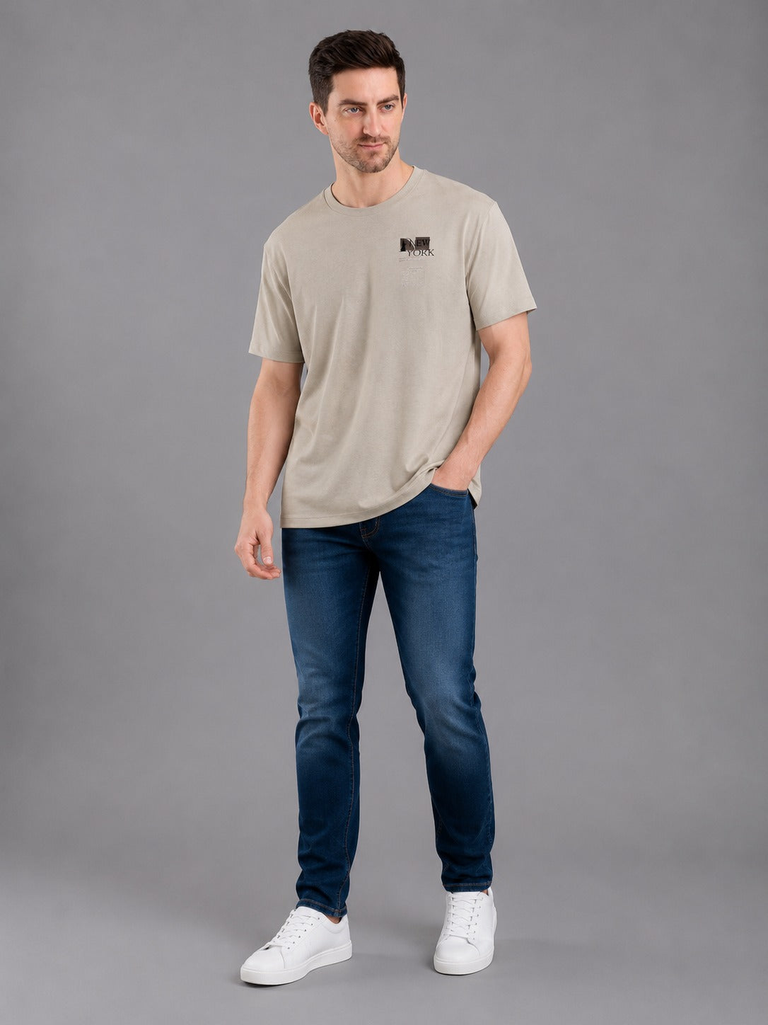 Men’s Half Sleeve Round Neck T-Shirt | Trendy Casual Outfit