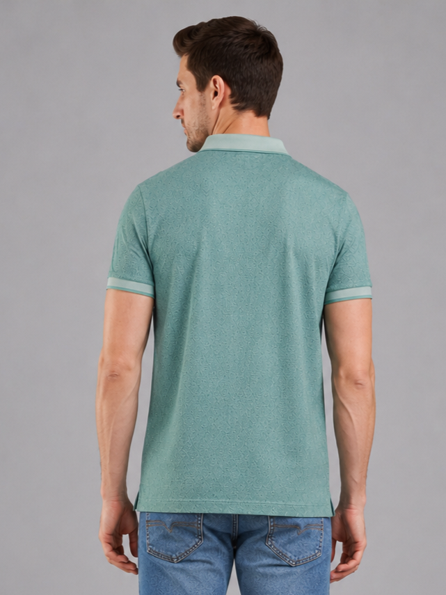 Men Green Color Solid Polo T-Shirt