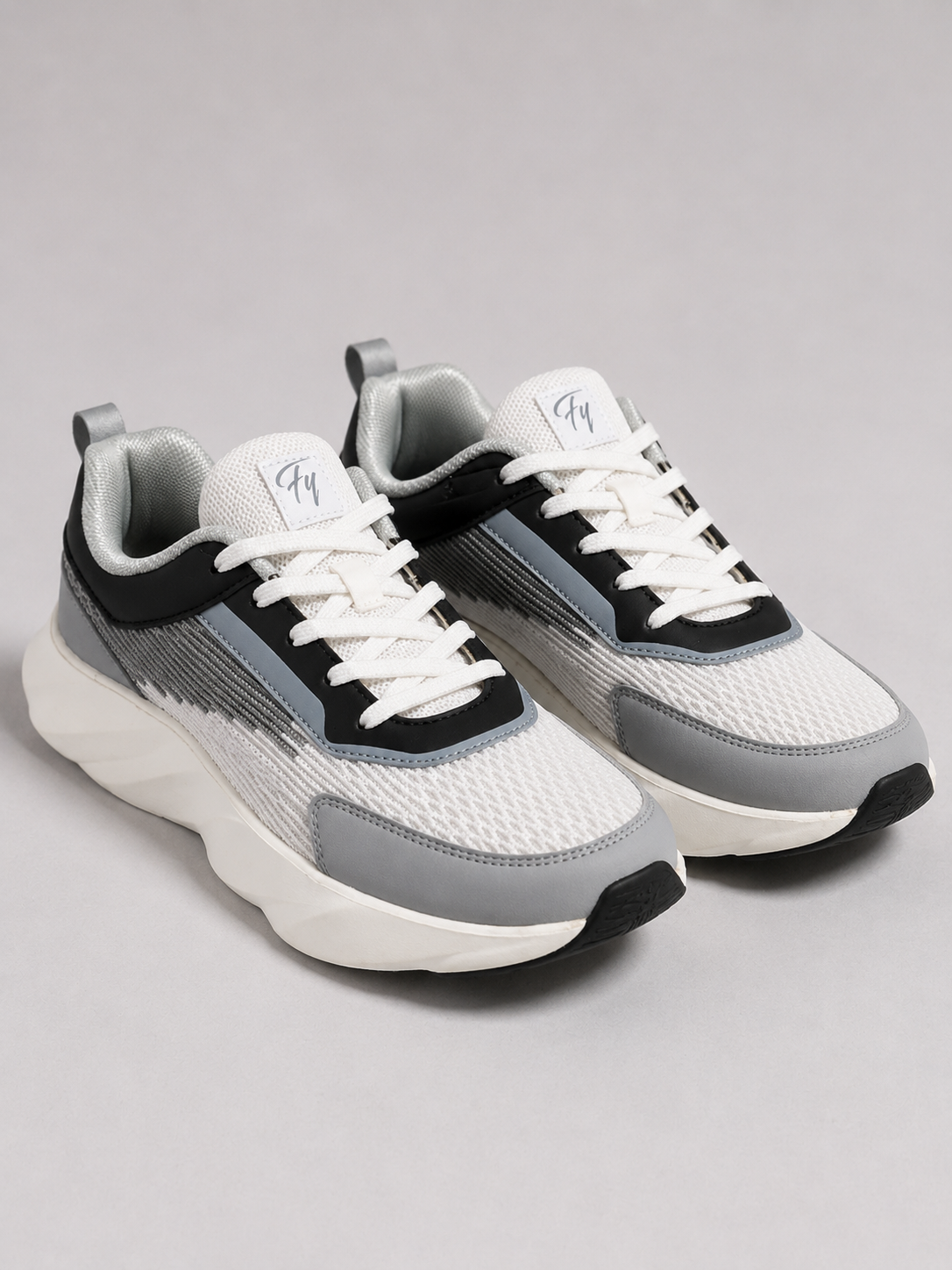 Sparky ( FUNTASTIC ) Men's Off White Colour Casual Running Shose