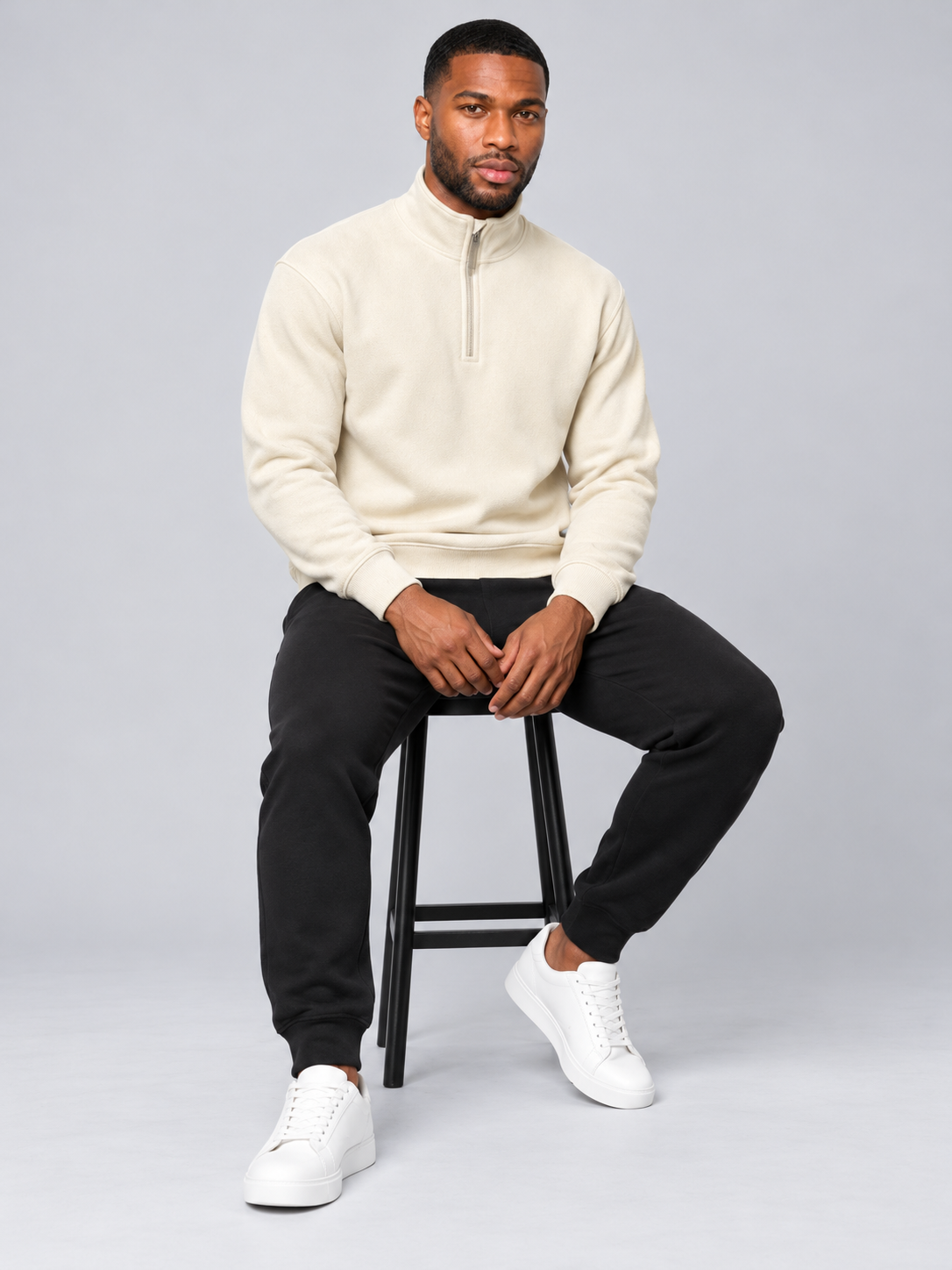 Men's Off White Colour Regular Fit Primium Sweatshirt