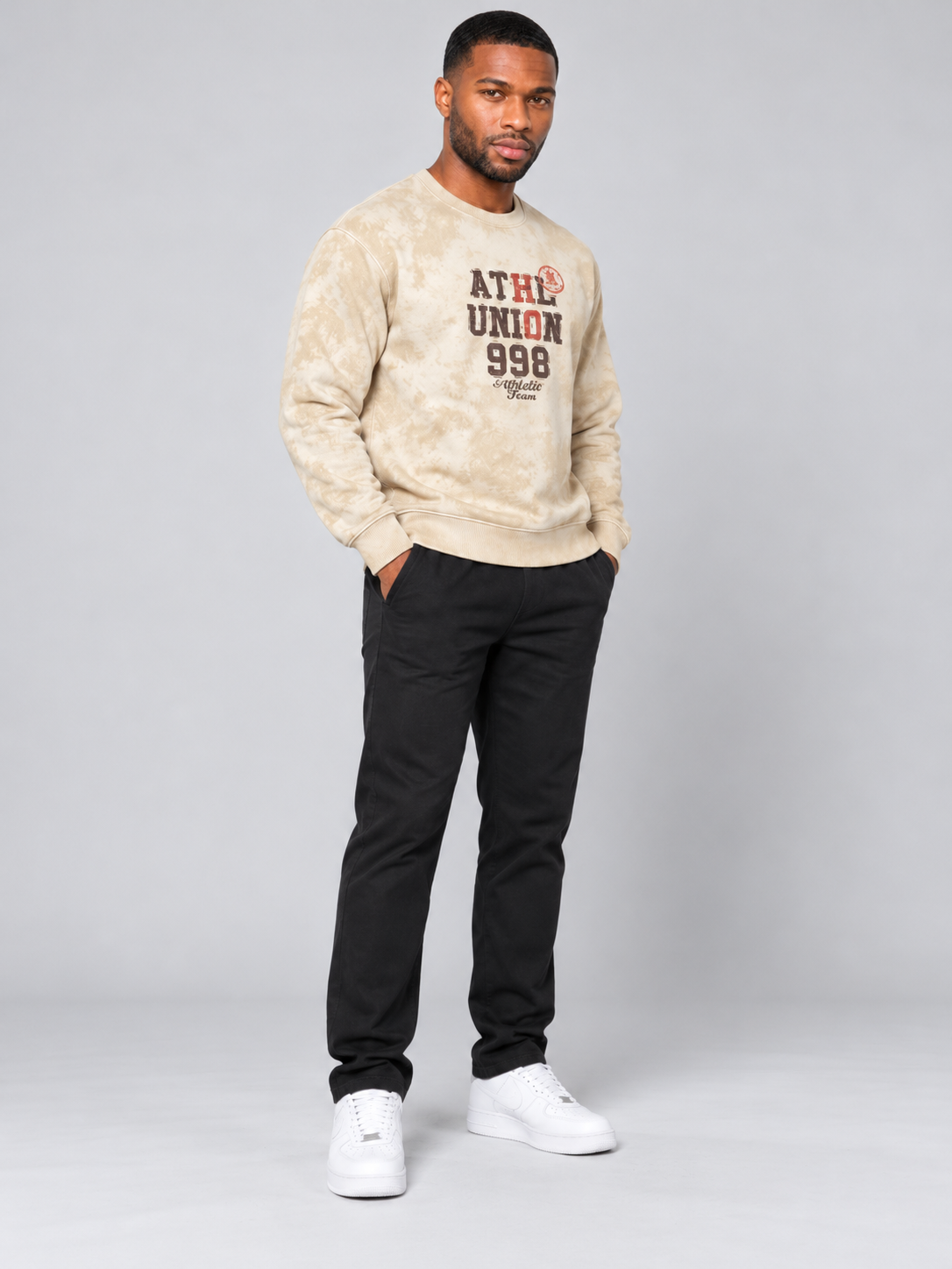 Off White Colour Regular Fit Primium Sweatshirt