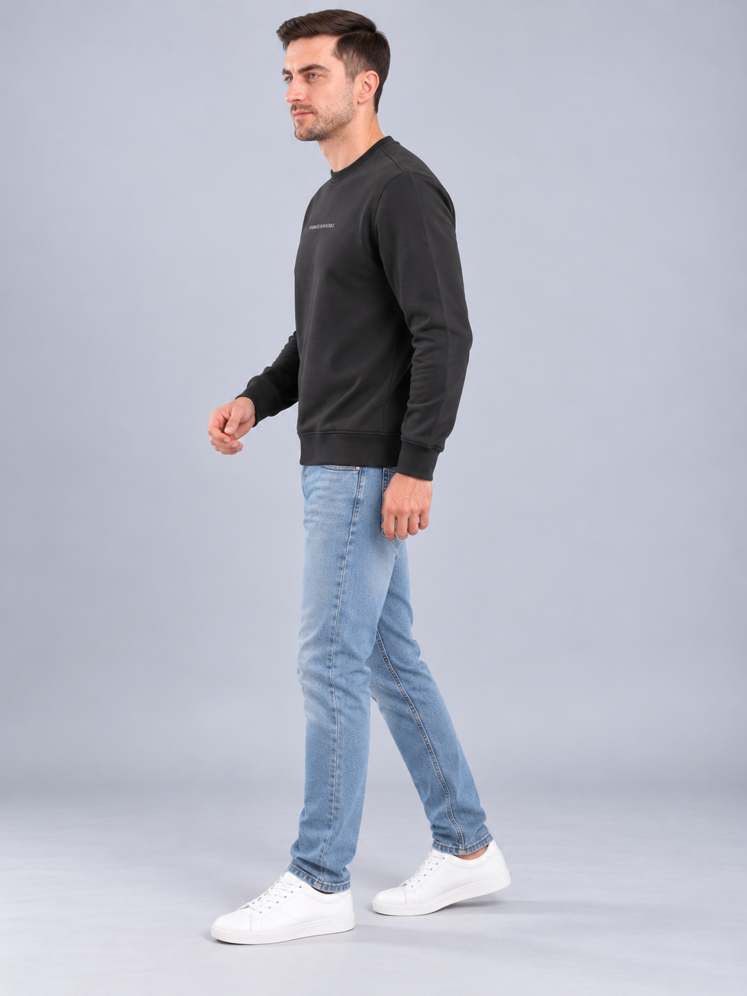 Men Black Colour Round Neck Premium Sweatshirt