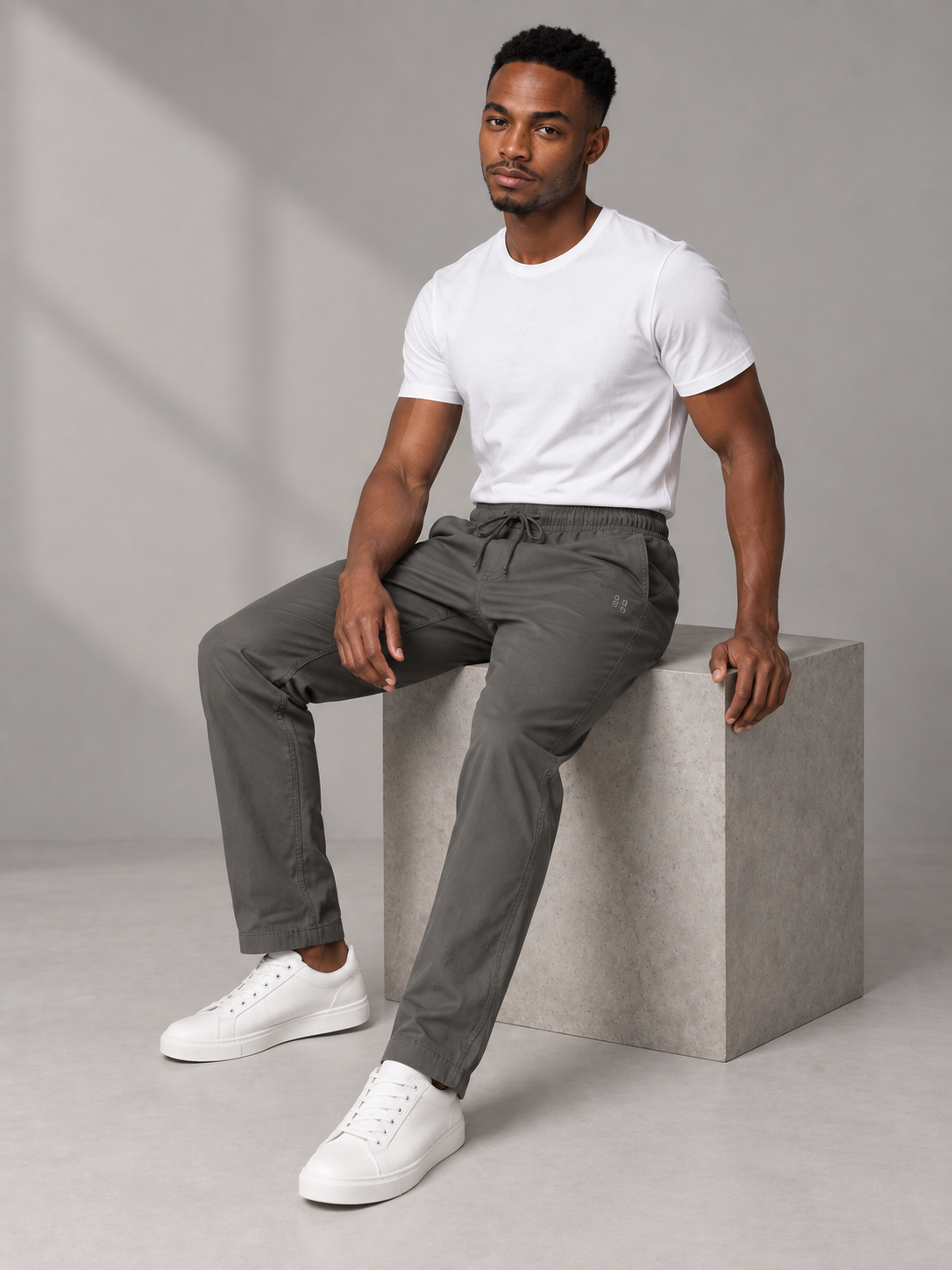 Men Light Grey Solid Casual Lower