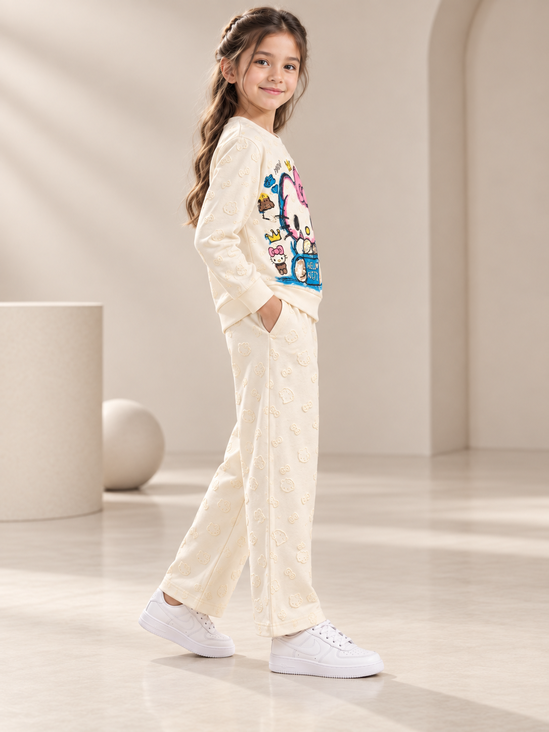 Girl's Stylish Chest Print Round Neck Co-Ord Set