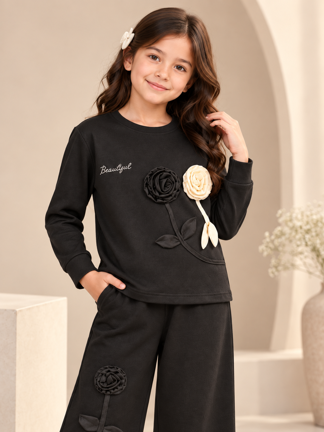 Girl's Stylish Chest Print Round Neck Co-Ord Set