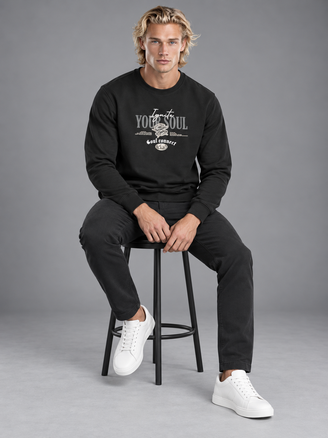 Men Black Colour Round Neck Premium Sweatshirt