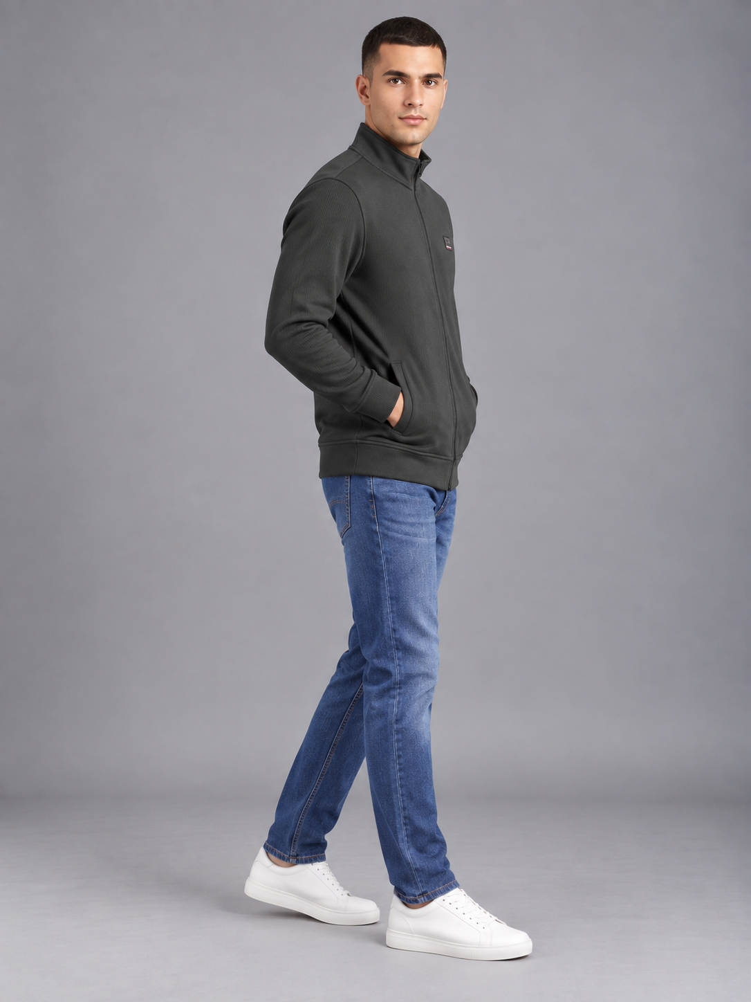 Men's Solid Full Sleeves & Full Zipper Plain Sweatshirt