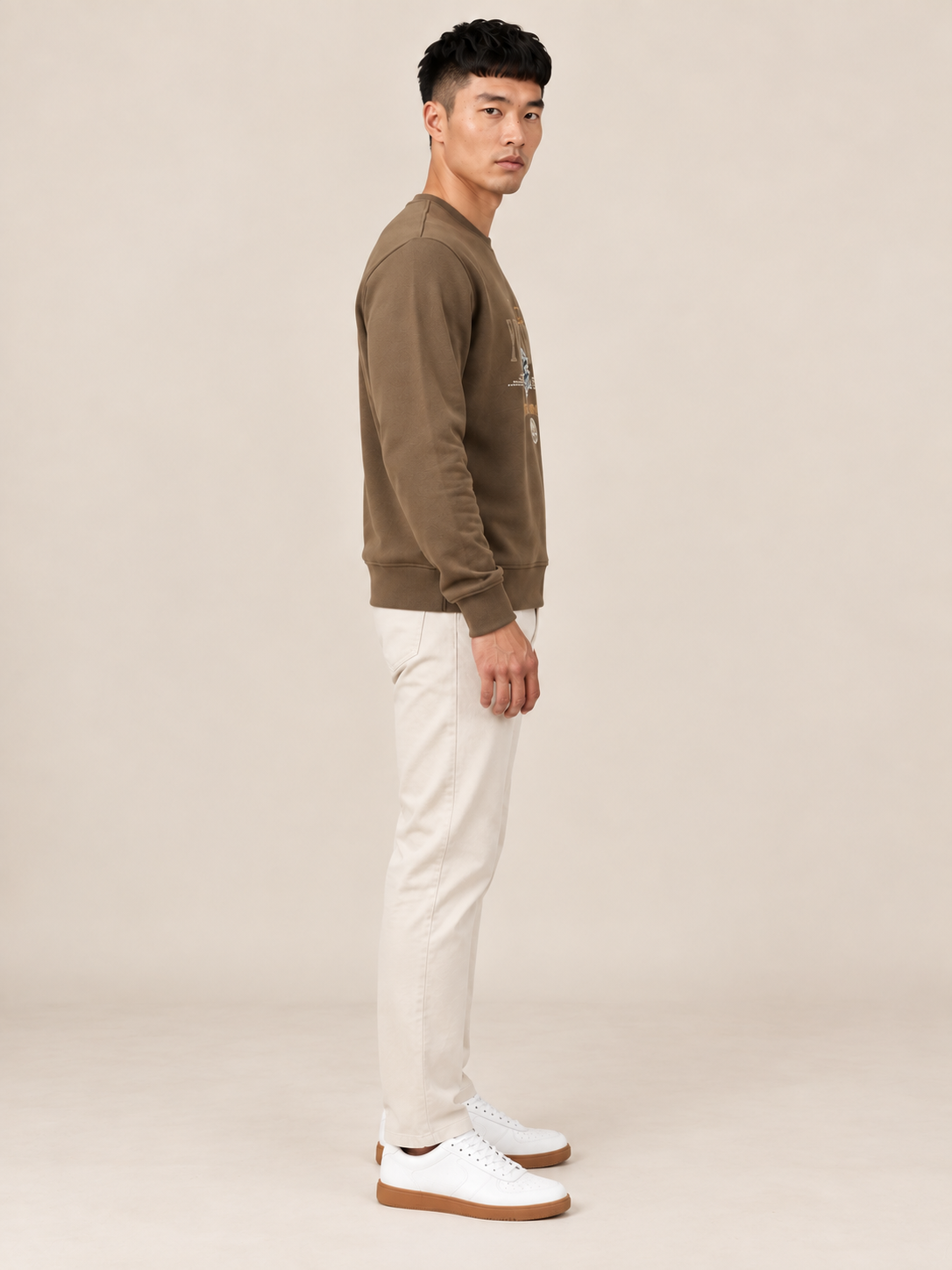 Men's Solid Full Sleeves Round Neck Sweatshirt