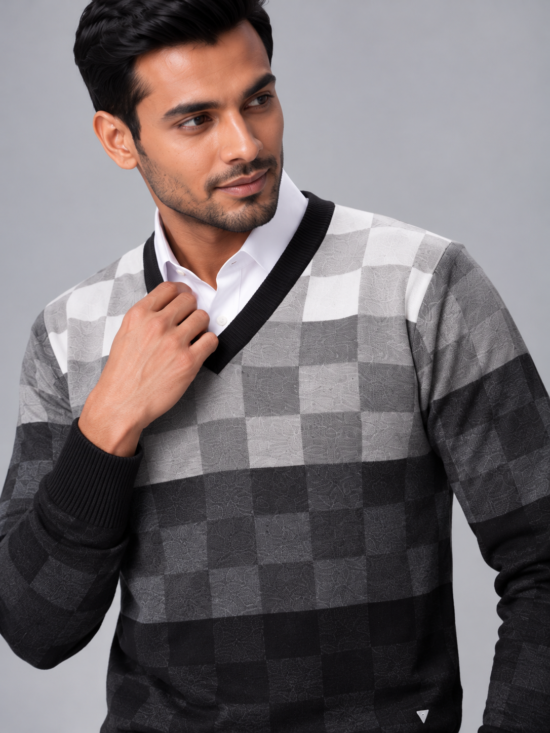 Men's Premium Full Sleeve V-Neck Sweater