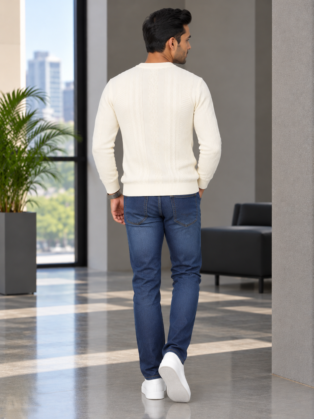 Men Solid Round Neck Full Sleeve Sweater