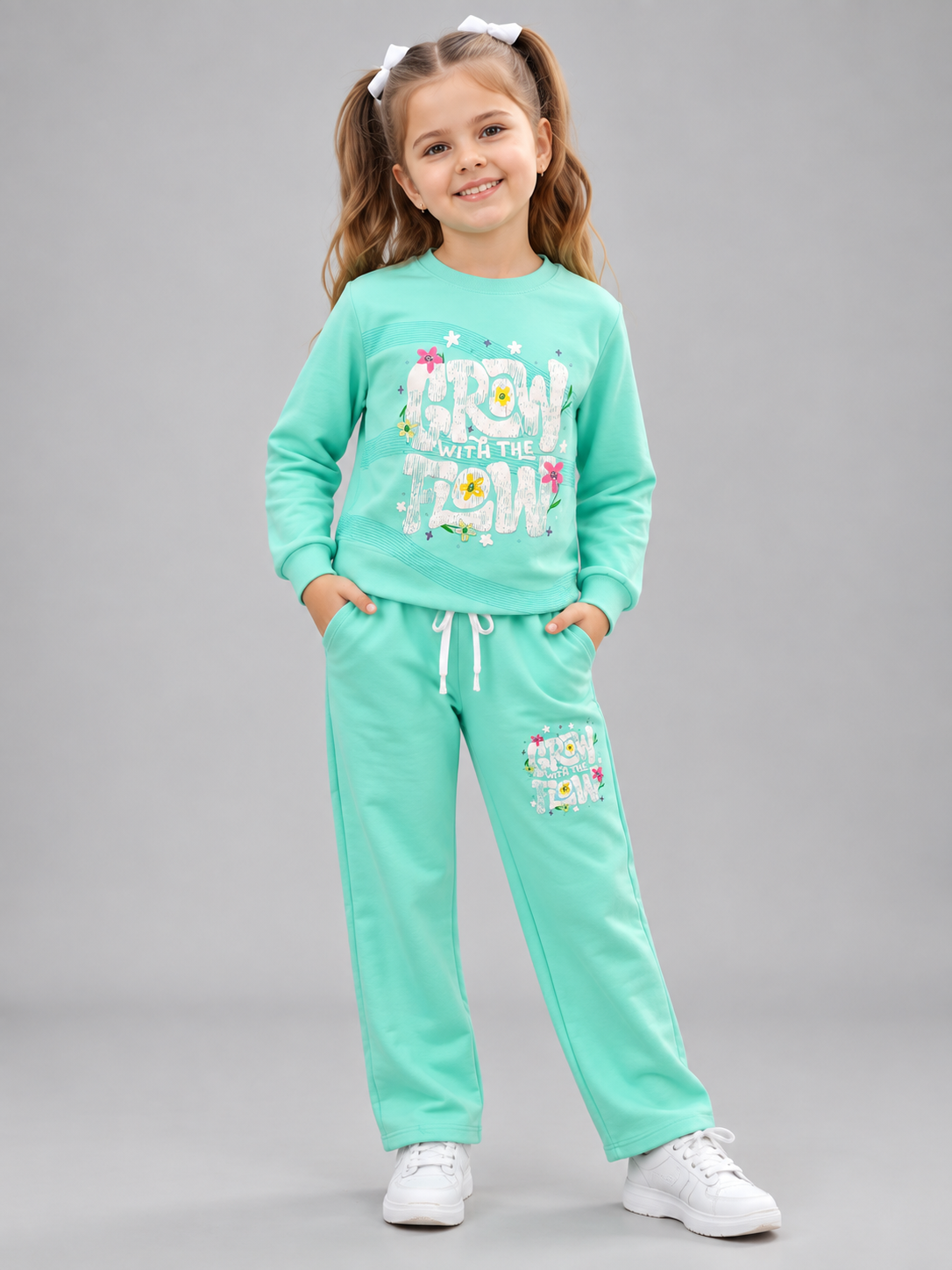 Girl's Stylish Chest Print Round Neck Co-Ord Set