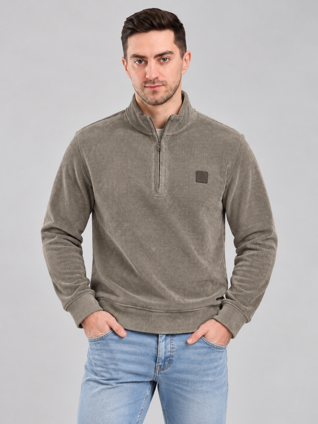 Green Colour Regular Fit Primium Sweatshirt