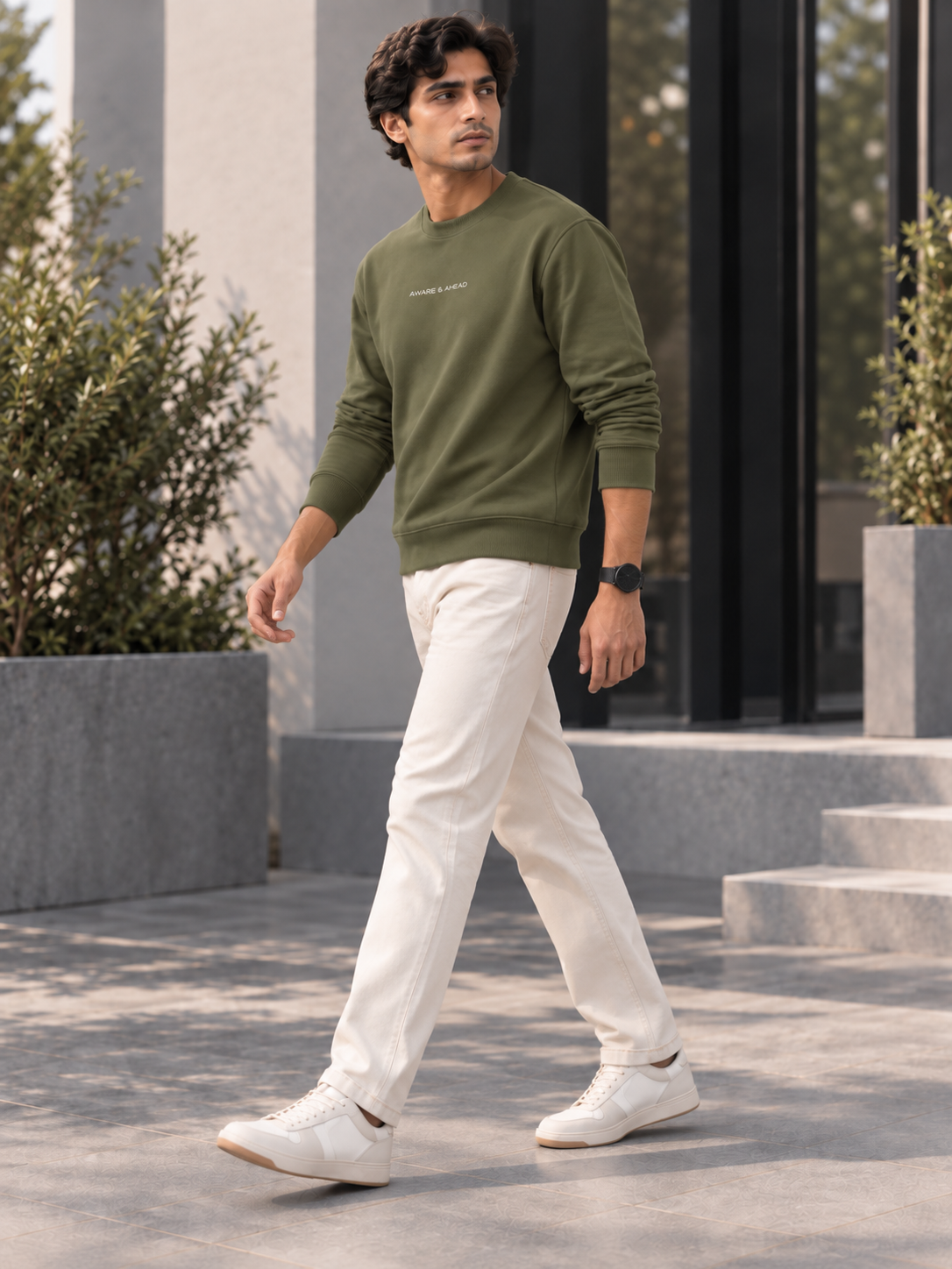 Men’s Solid Round Neck Full Sleeve Sweatshirt