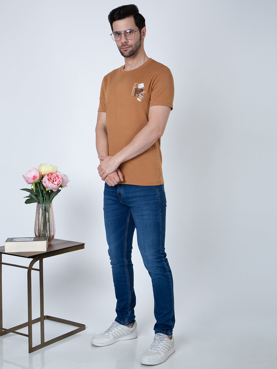 Men Round Neck Brown T-Shirt