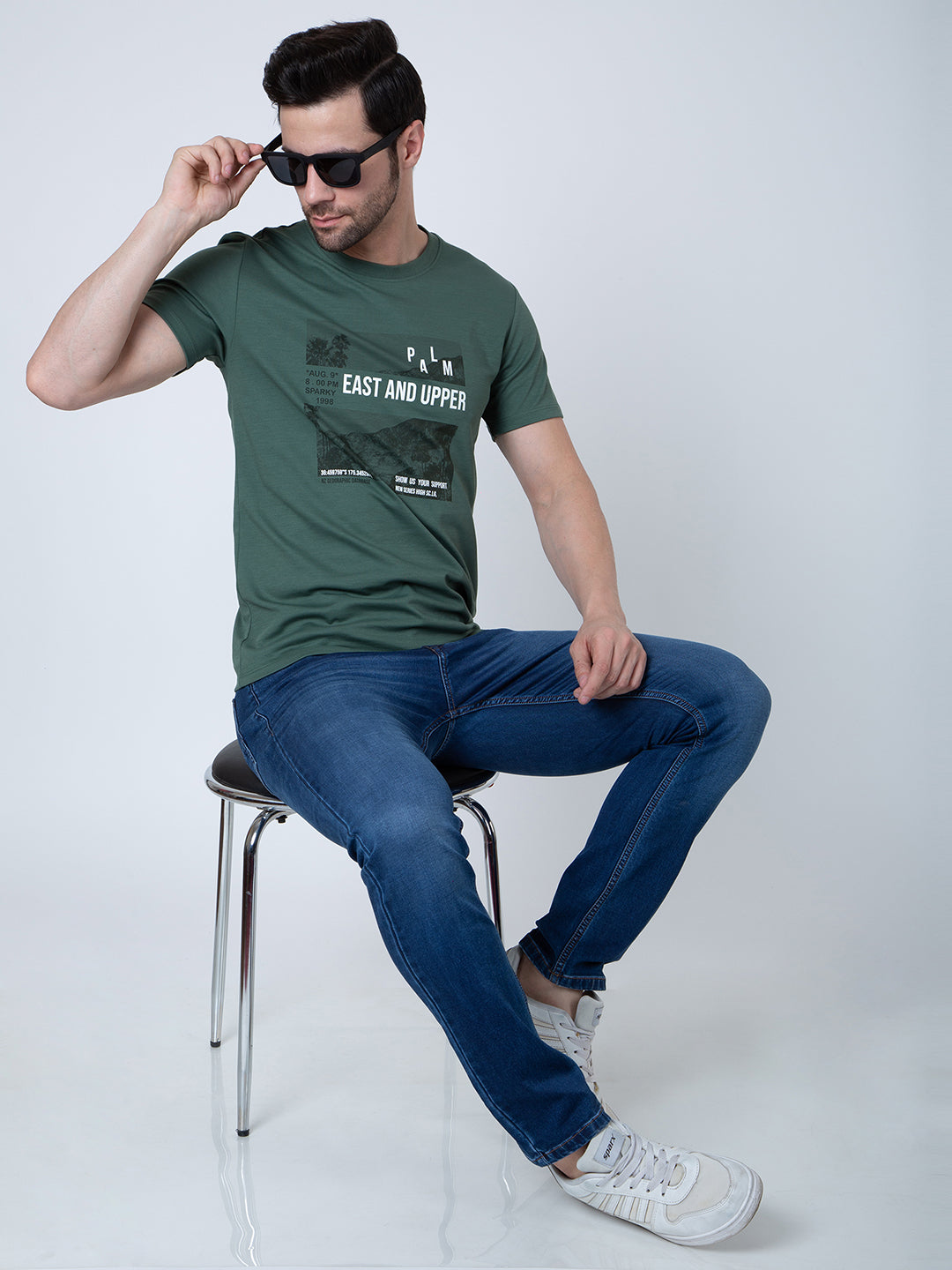 Men Round Neck Green T-Shirt