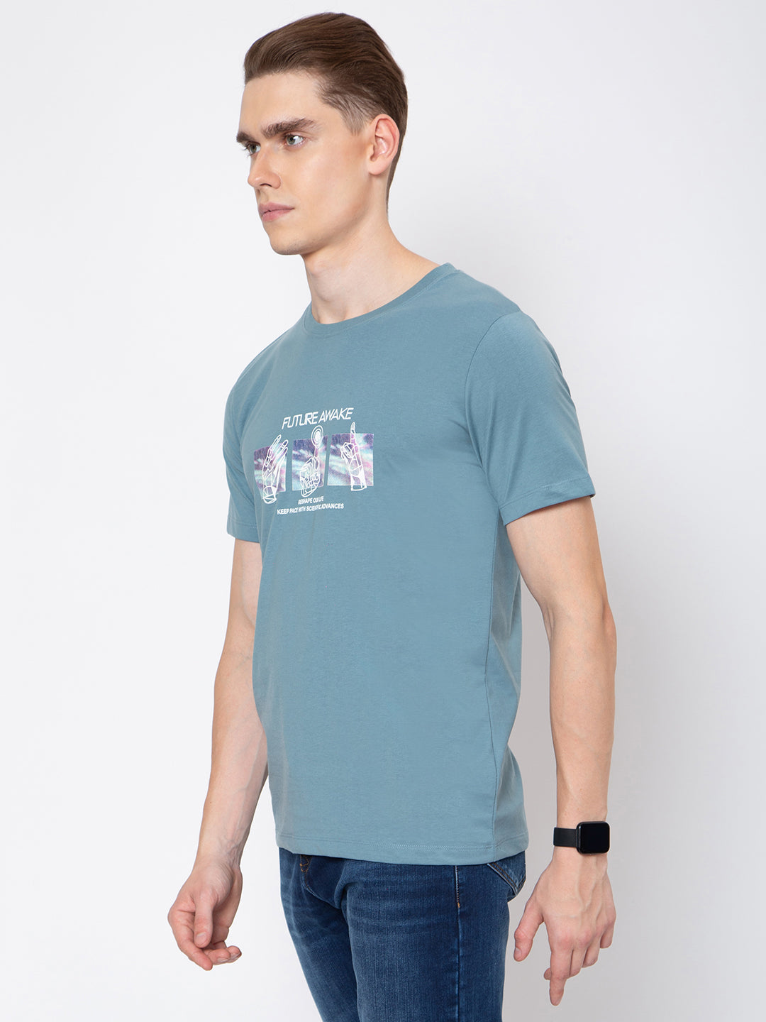 Men Round Neck Chest Print T-Shirt