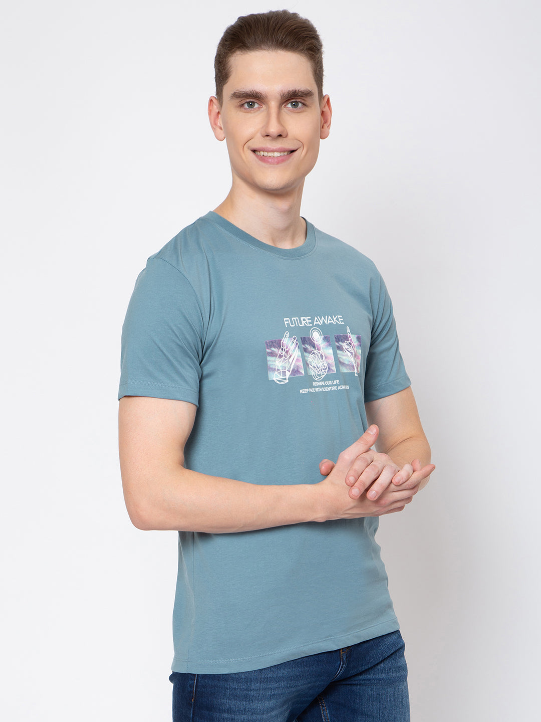Men Round Neck Chest Print T-Shirt