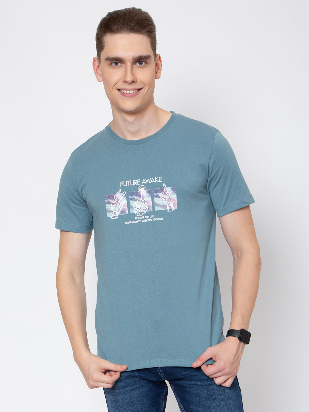 Men Round Neck Chest Print T-Shirt