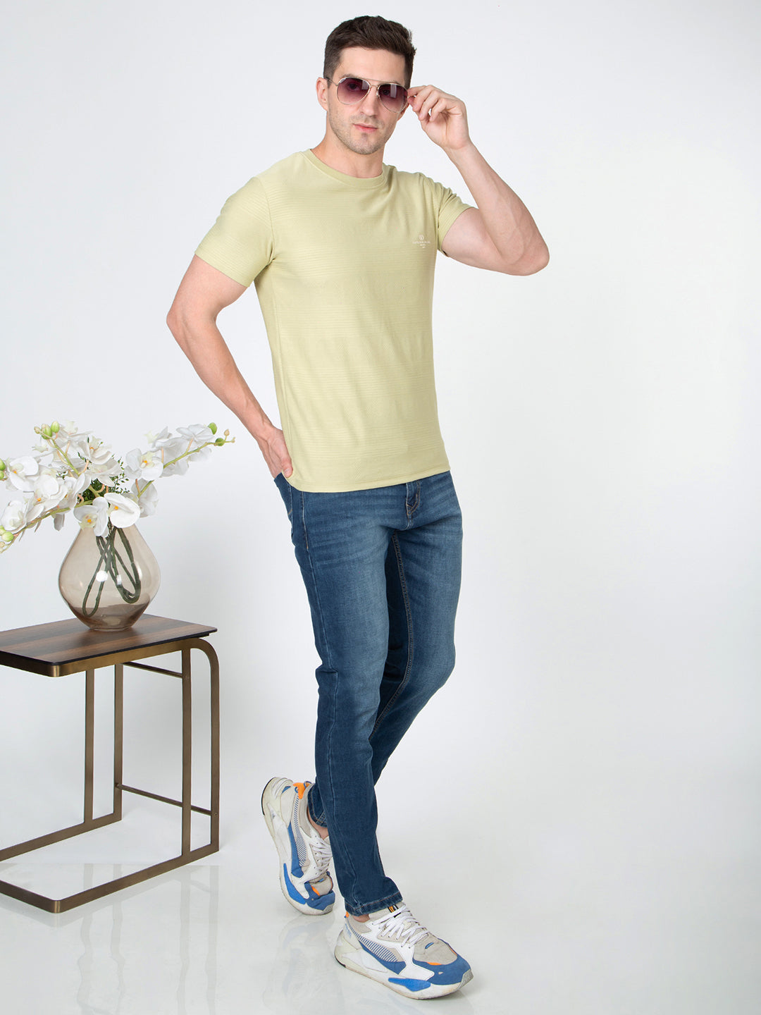 Men Pista Round Neck Jaquard T-Shirt