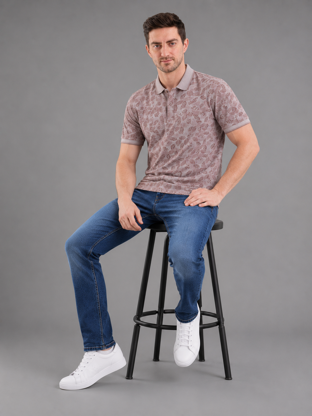 Men Pink Color Solid Printed Polo T-Shirt