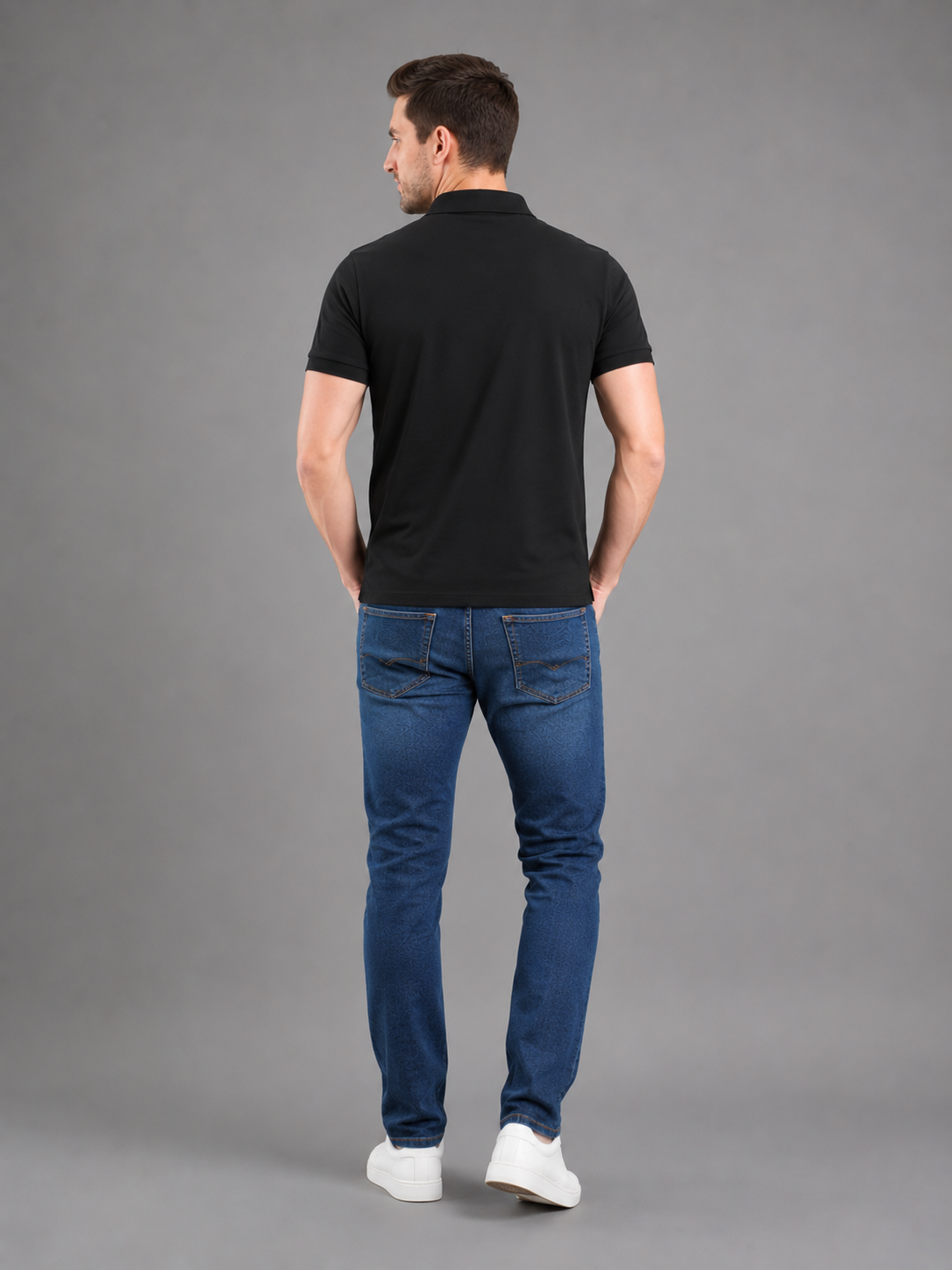 Men Black Color Solid Polo T-Shirt