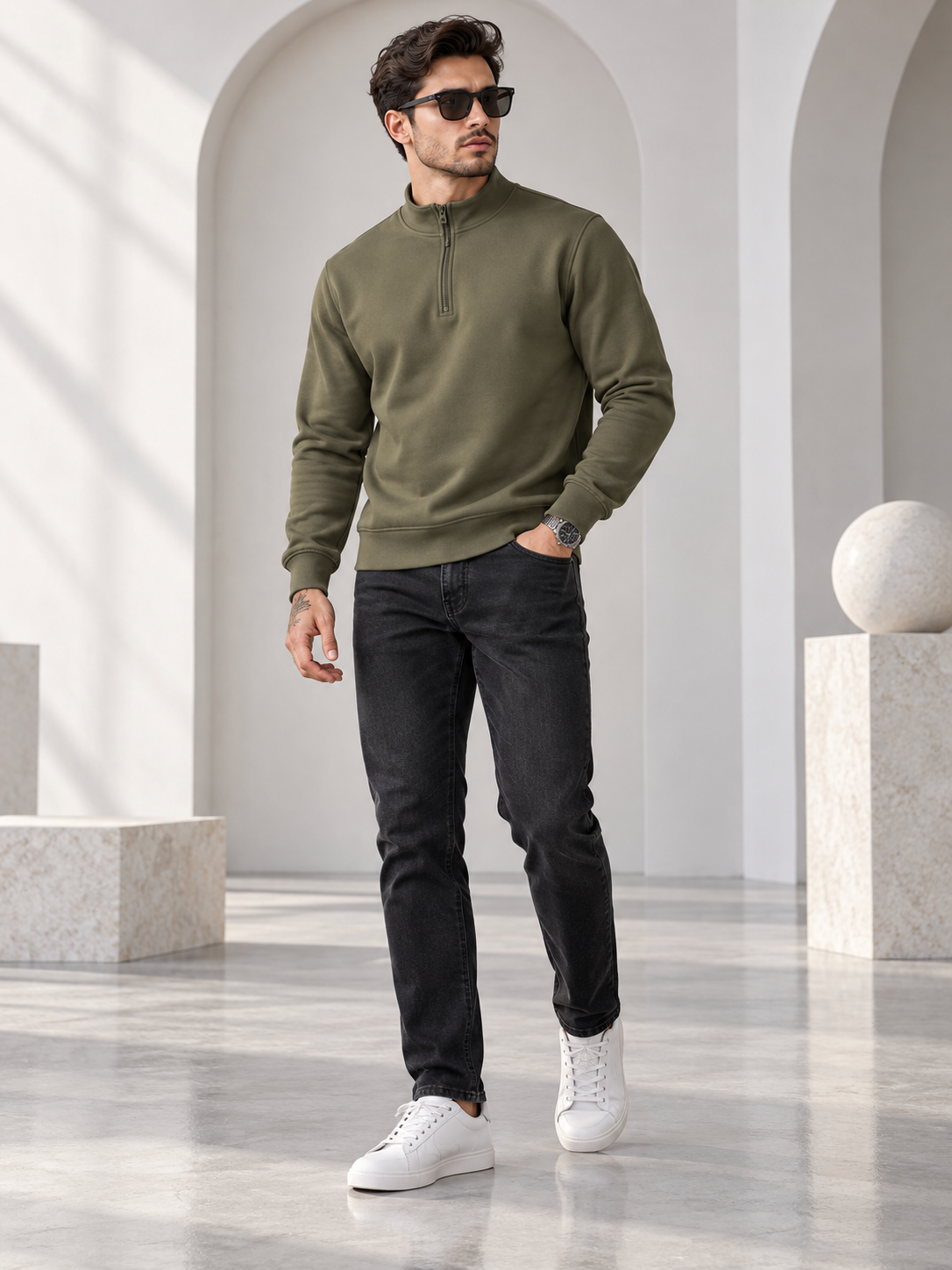 Green Colour Regular Fit  Primium Sweatshirt