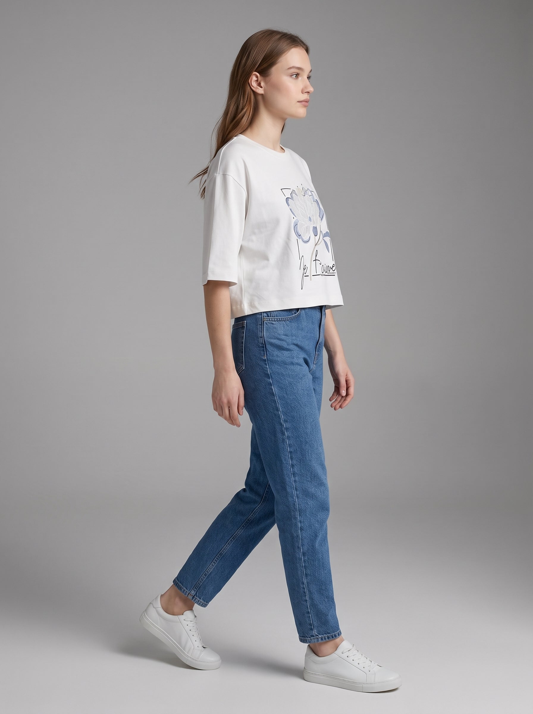 Women's Crop Top Soft Cotton Blend Casual & Trendy
