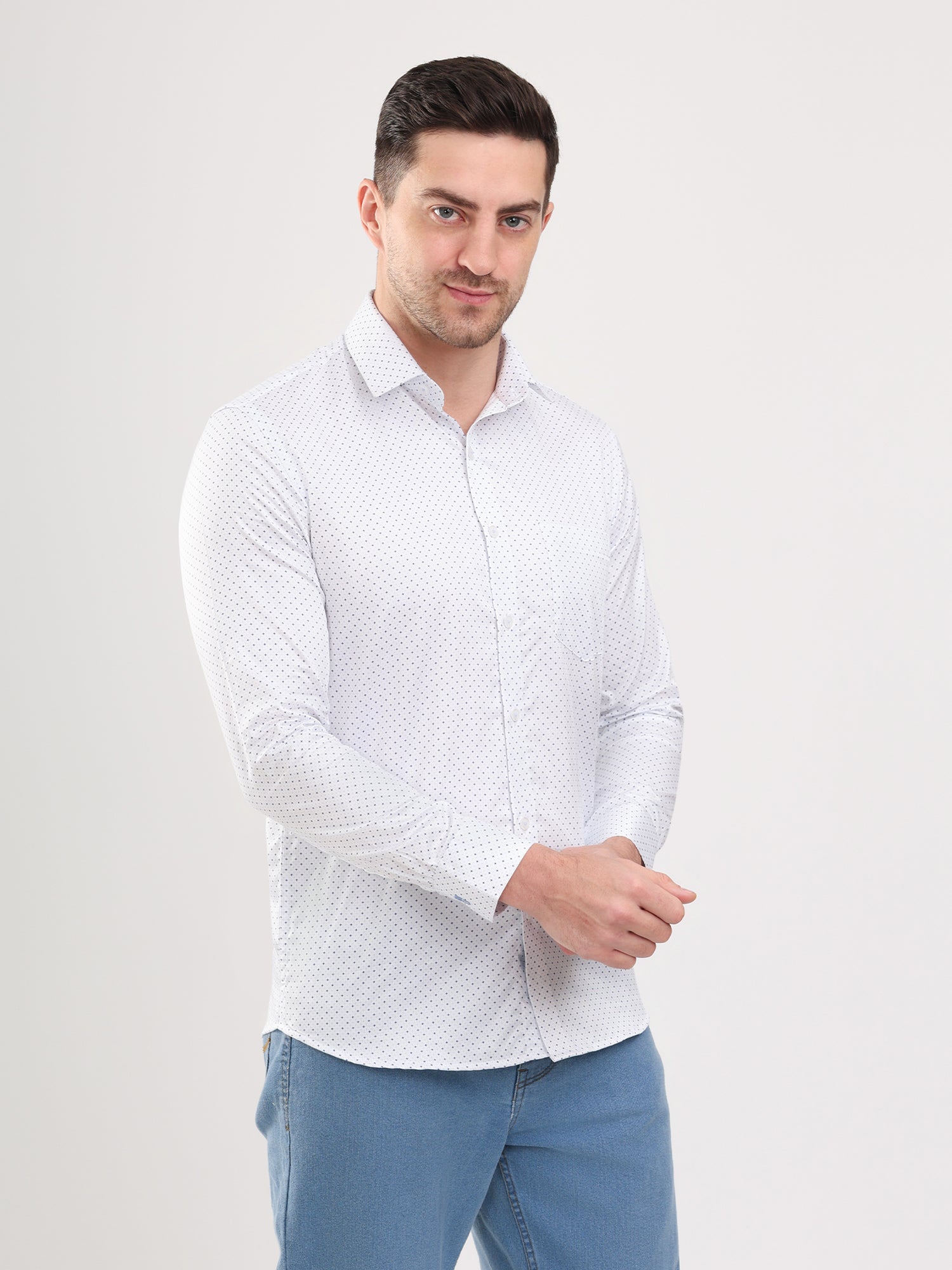 Men White classic and formal shirt