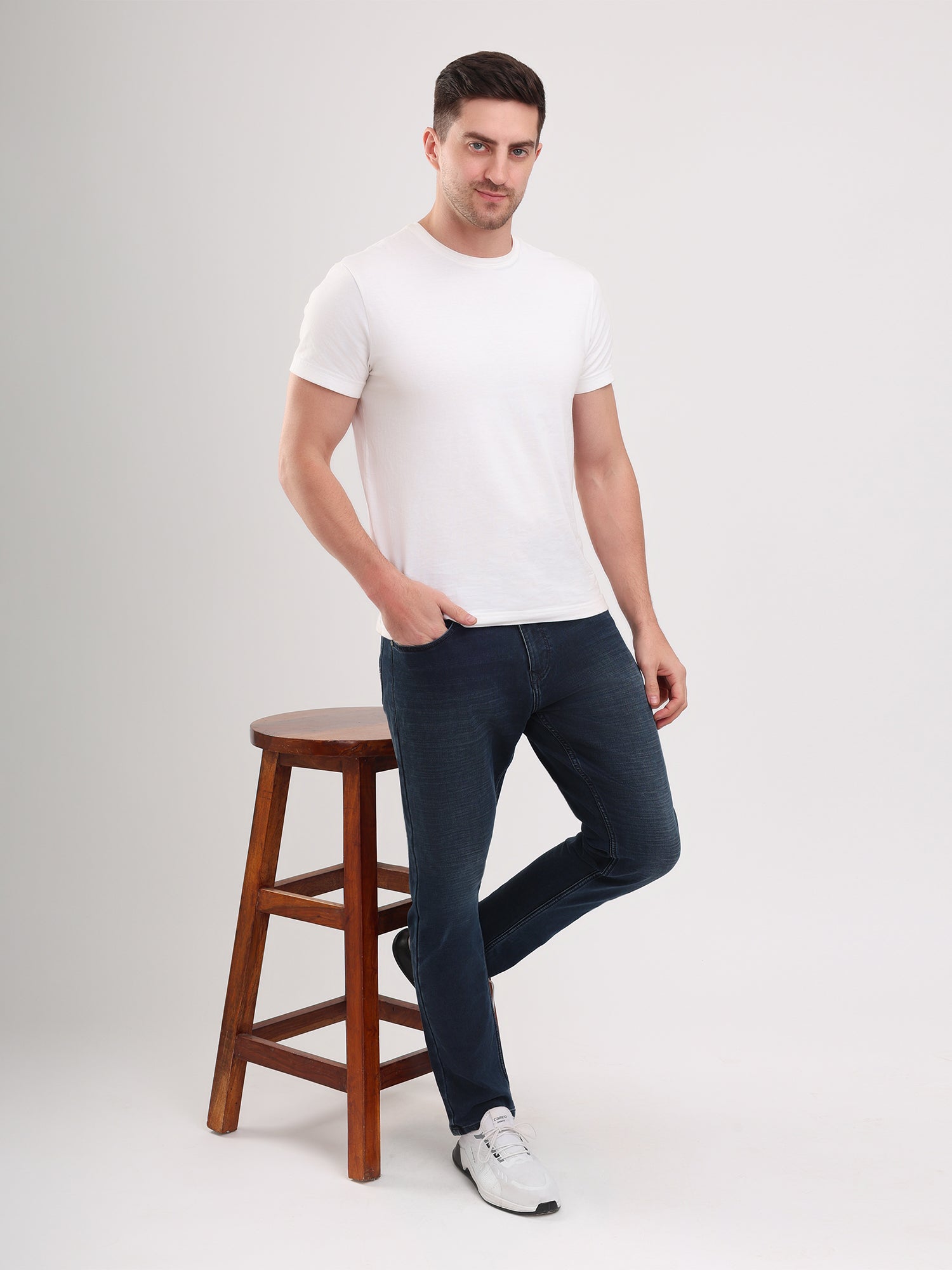 Men Dark Blue Narrow Fit Denim