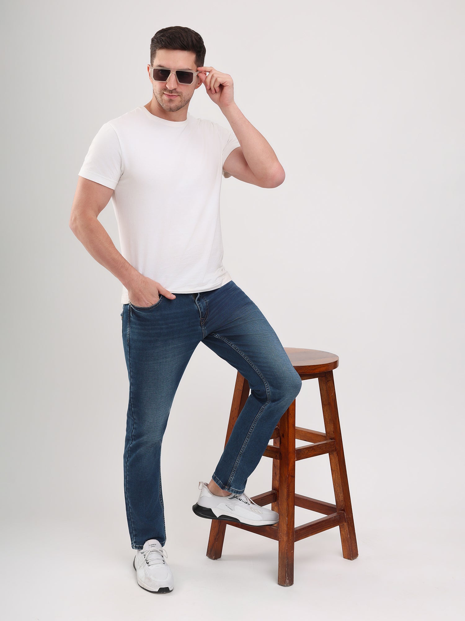 Men Blue Narrow Fit Denim