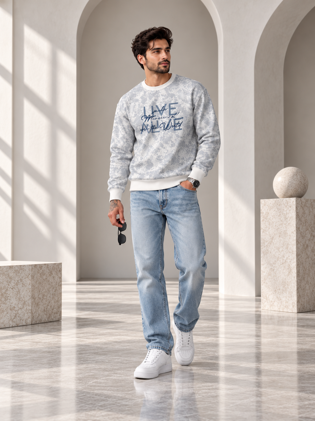 White Colour Regular Fit  Primium Sweatshirt