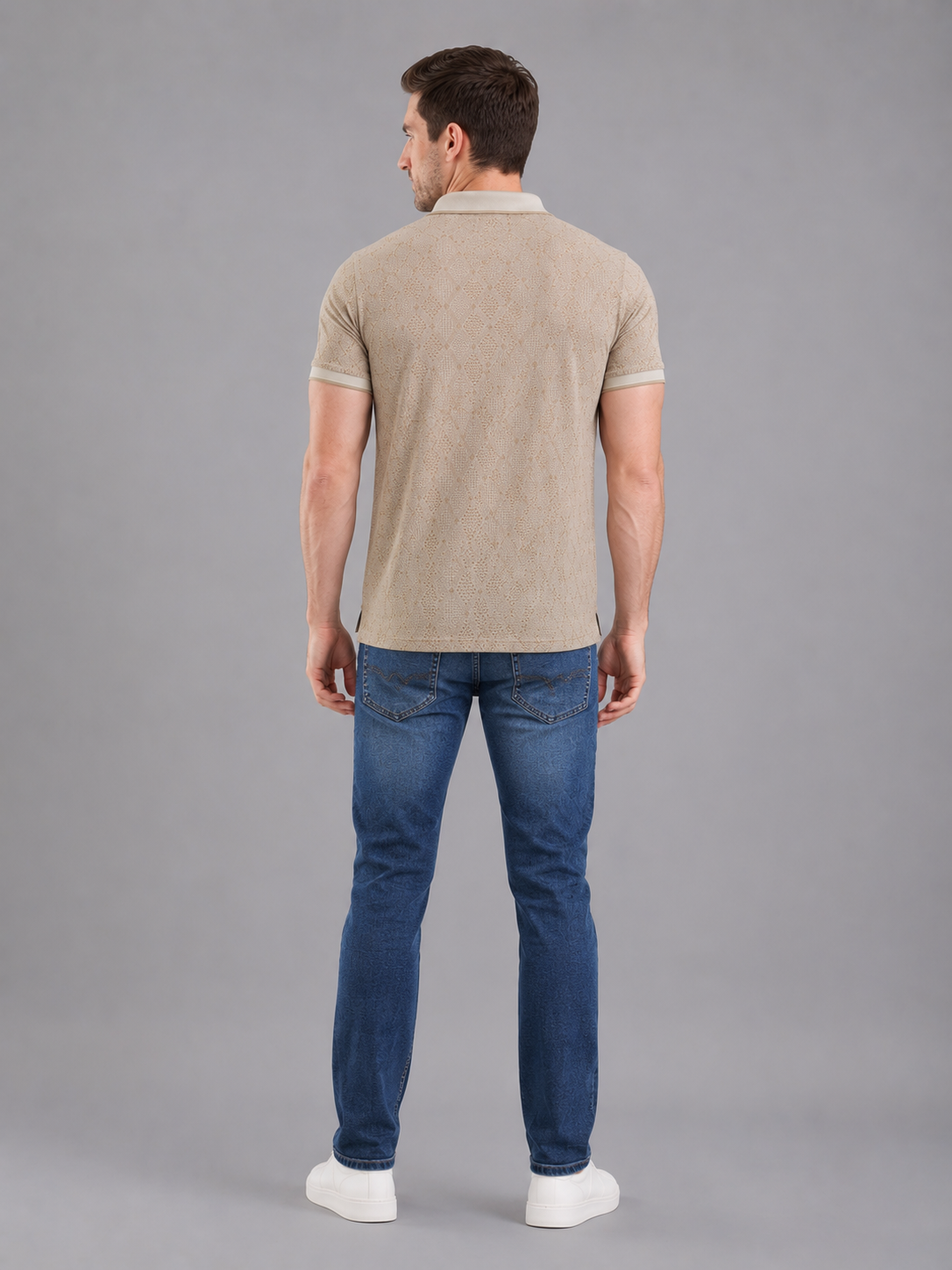 Men Beige Color Solid Polo T-Shirt
