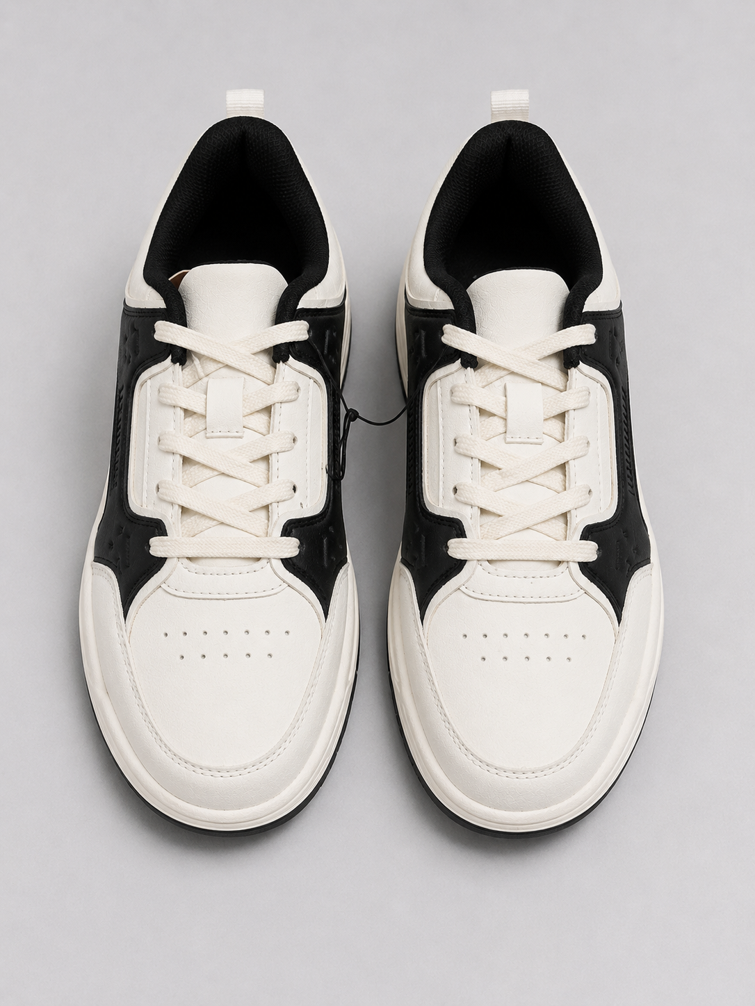 Men's Black White Colour Casual Sneakers