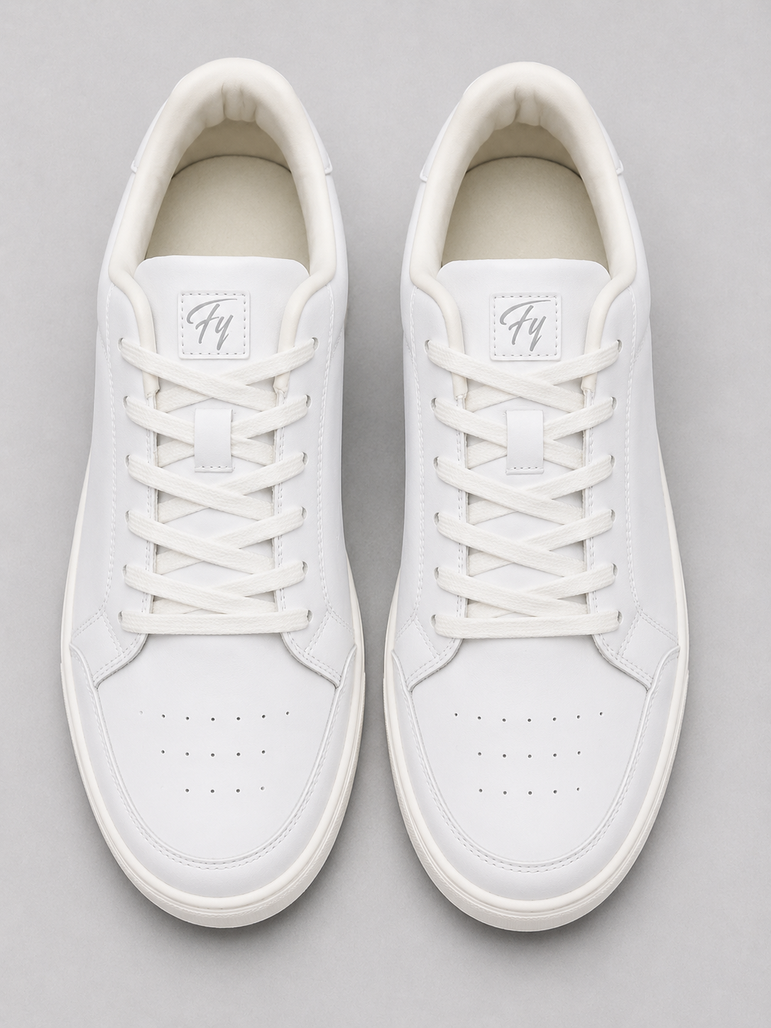 Men's Primum Off White Colour Casual Shose