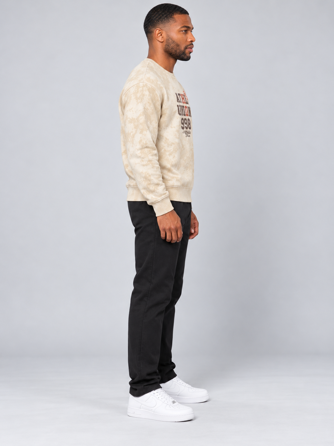 Off White Colour Regular Fit  Primium Sweatshirt