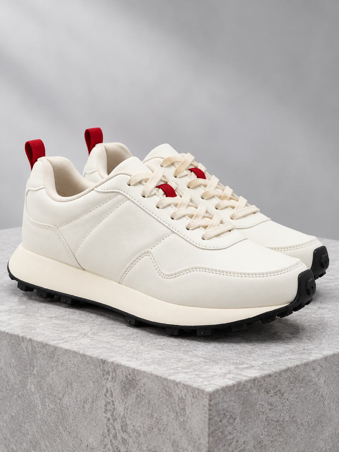 Men's Primum White Colour Casual Shose