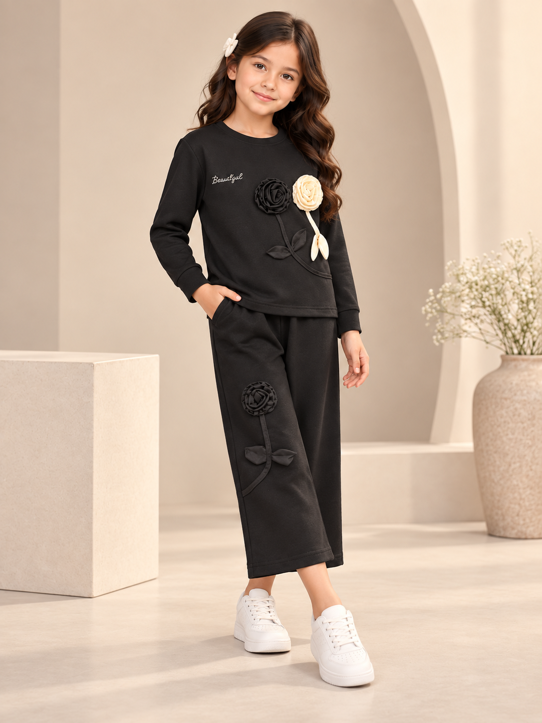 Girl's Stylish Chest Print Round Neck Co-Ord Set