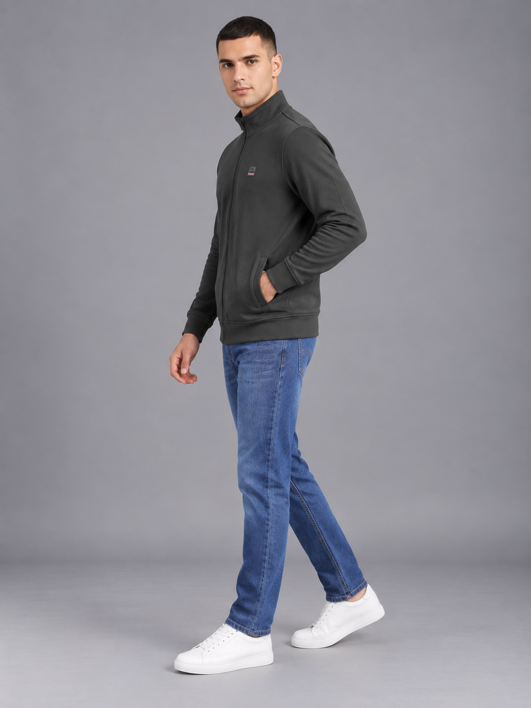 Men's Solid Full Sleeves & Full Zipper Plain Sweatshirt