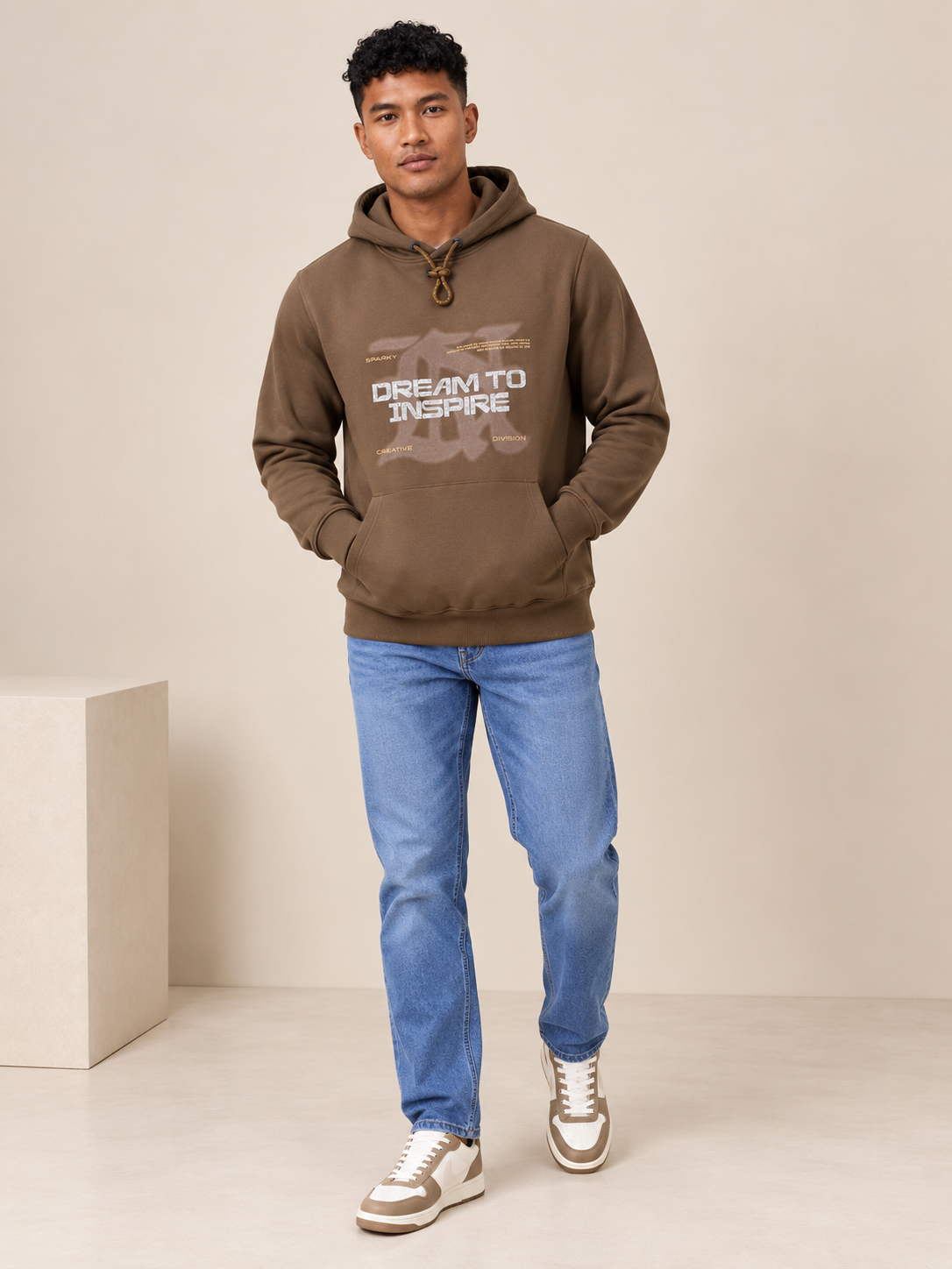Men's Solid Full Sleeves Front Print Hoody Sweatshirt