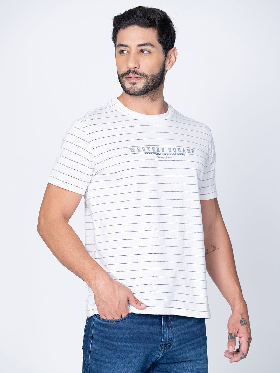 Men Round Neck Striper White T-Shirt