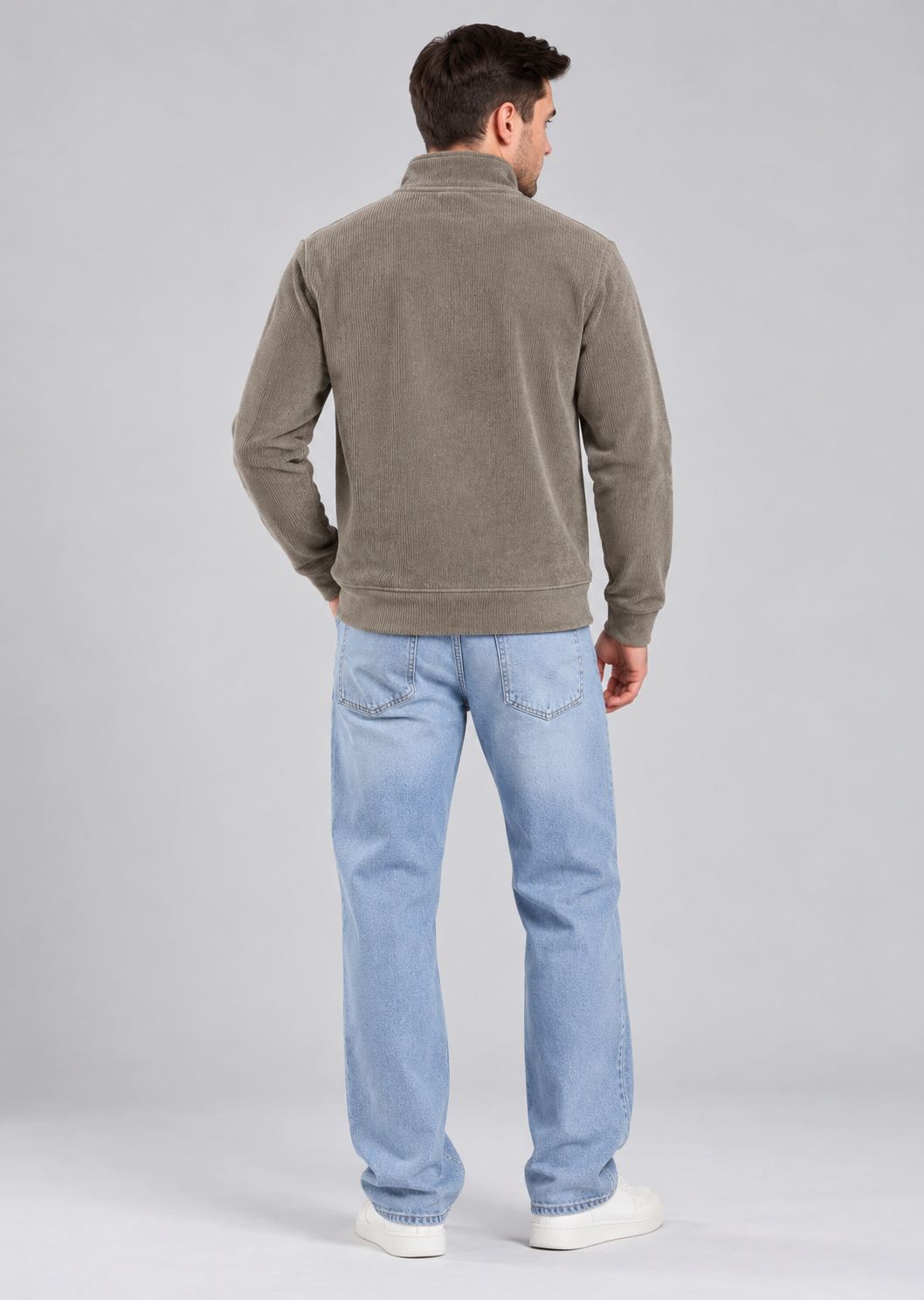 Green Colour Regular Fit  Primium Sweatshirt
