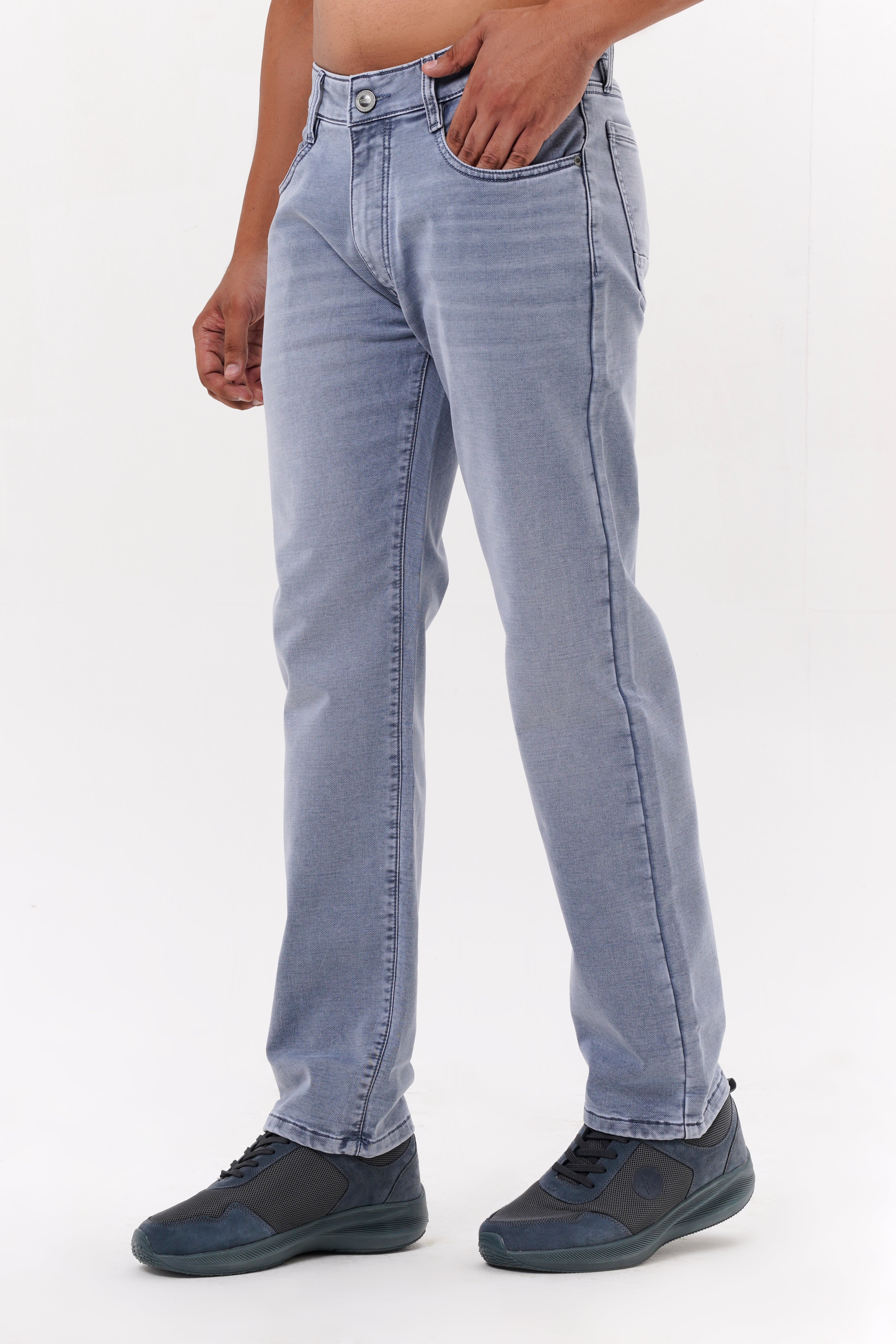 Men Light Grey Straight Fit Denim