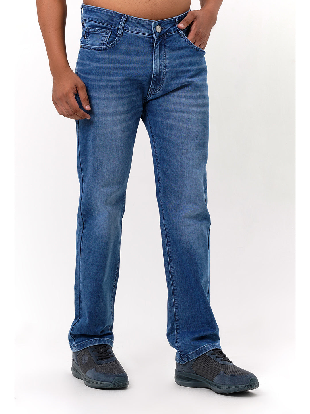 Men Blue Straight Fit Denim