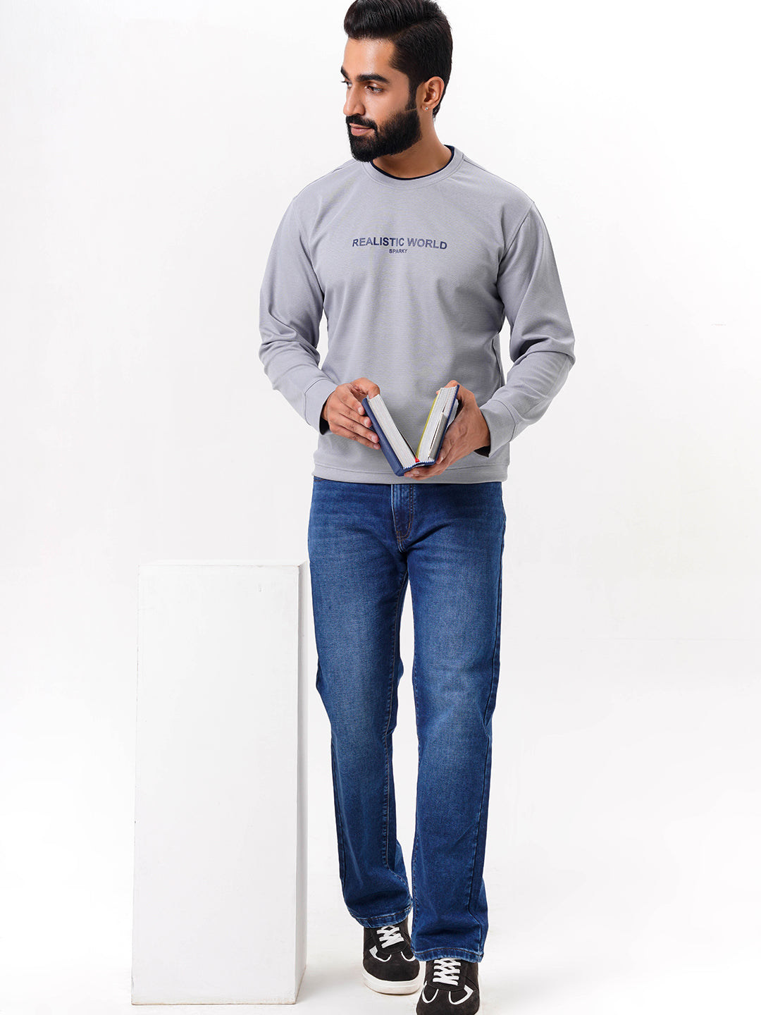 Men's Grey Solid  Full Sleeves Sweatshirt