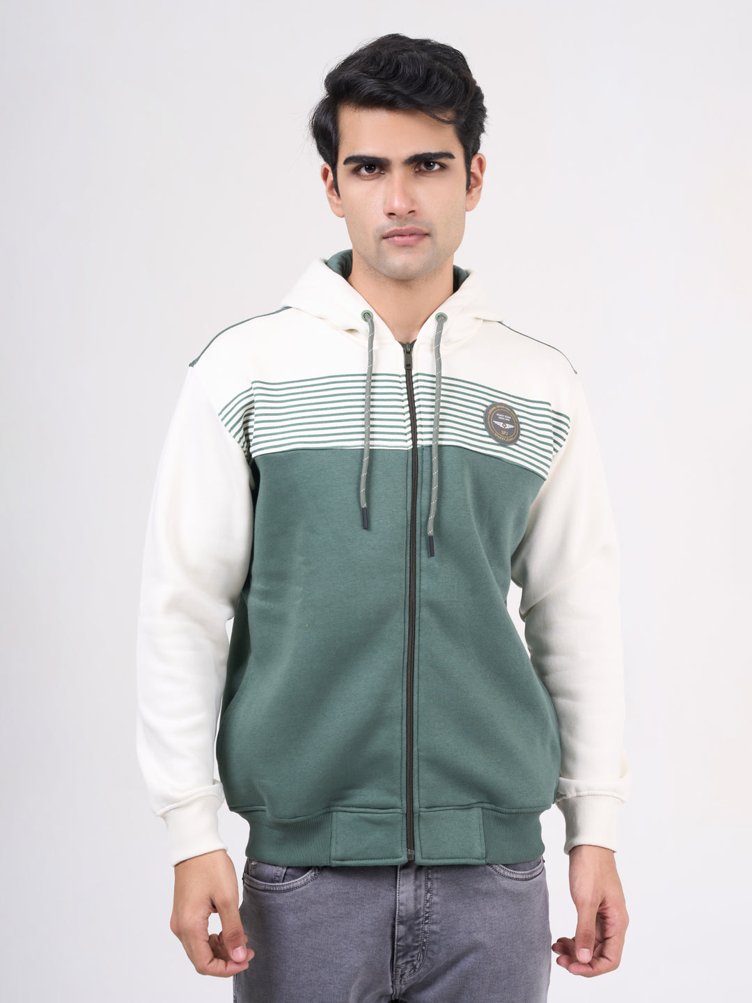 Men's Green Solid Full Sleeves Sweatshirt