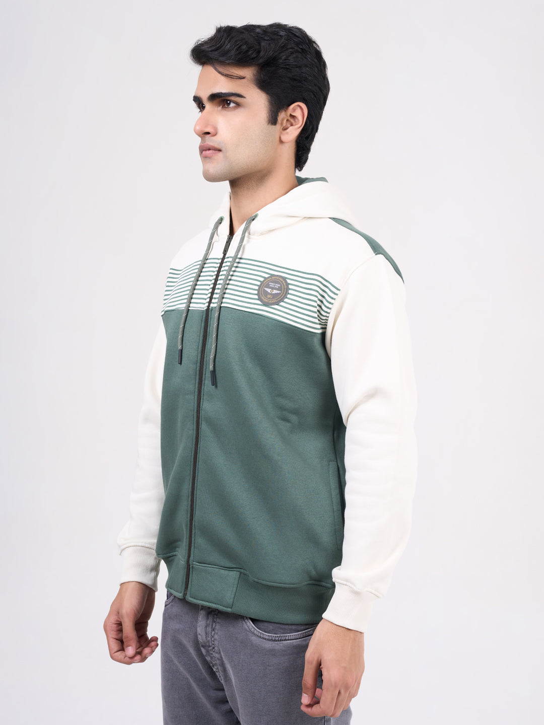 Men's Green Solid Full Sleeves Sweatshirt