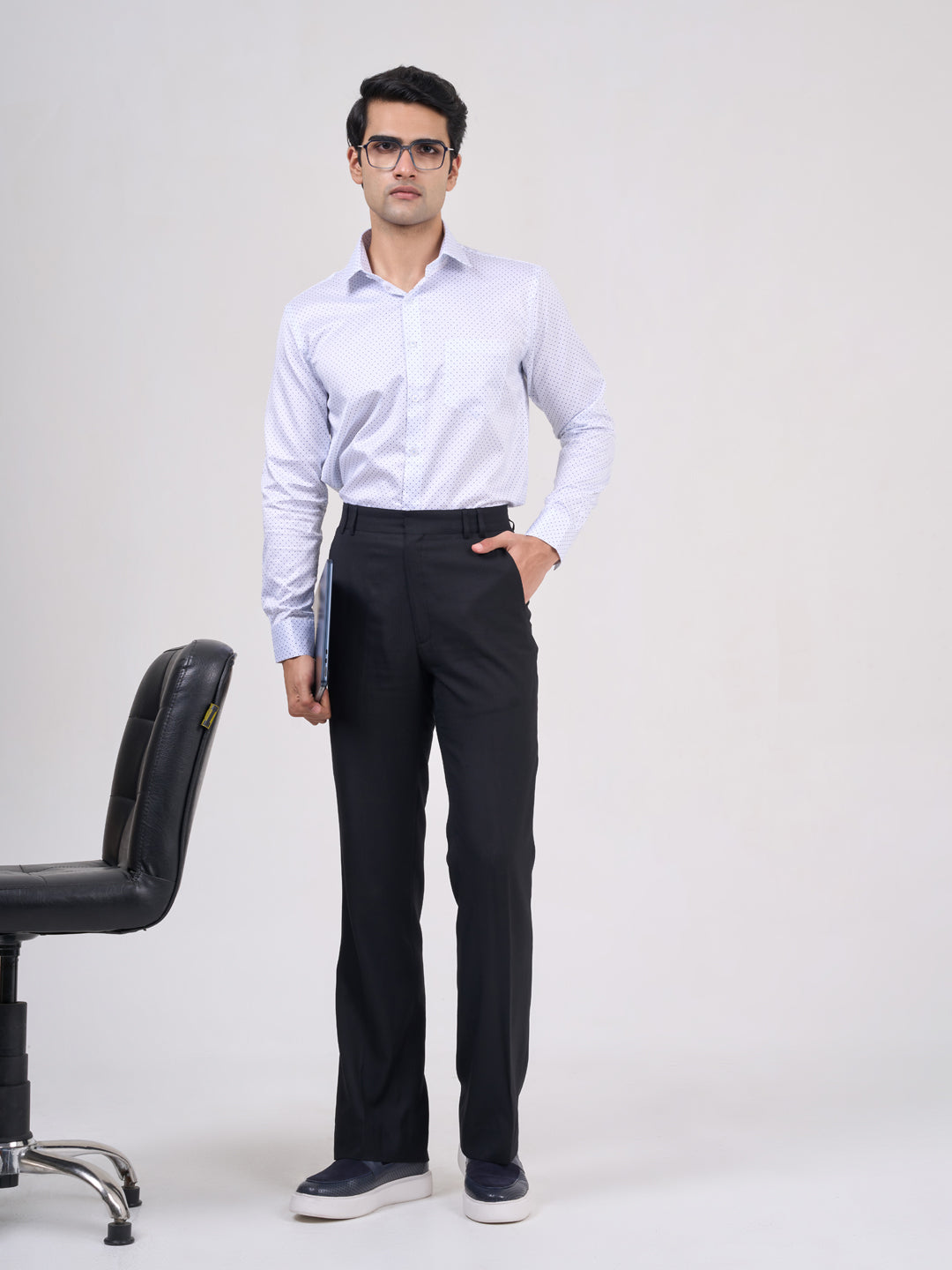 Men’s White classic and formal shirt